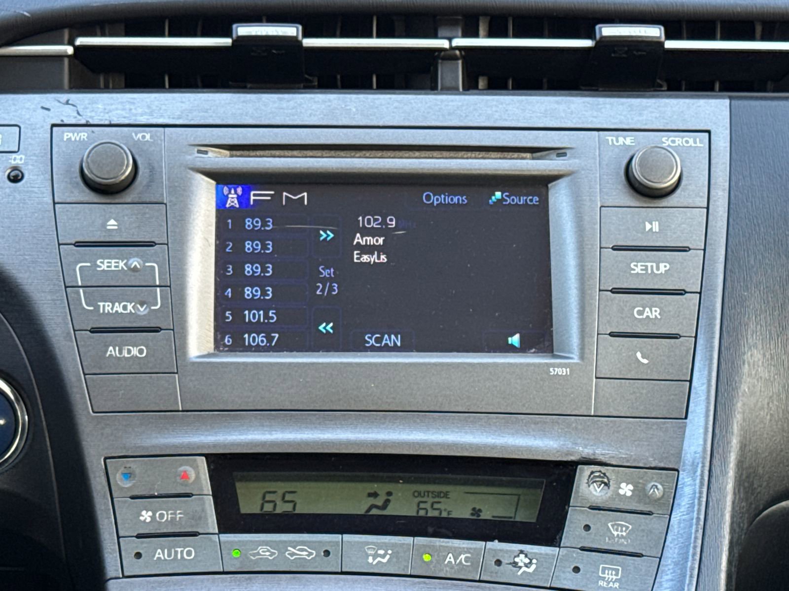 Used 2014 Toyota Prius Two FWD image 13