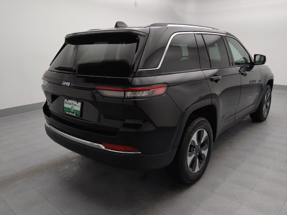 Used 2022 Jeep Grand Cherokee Limited 4xe image 9