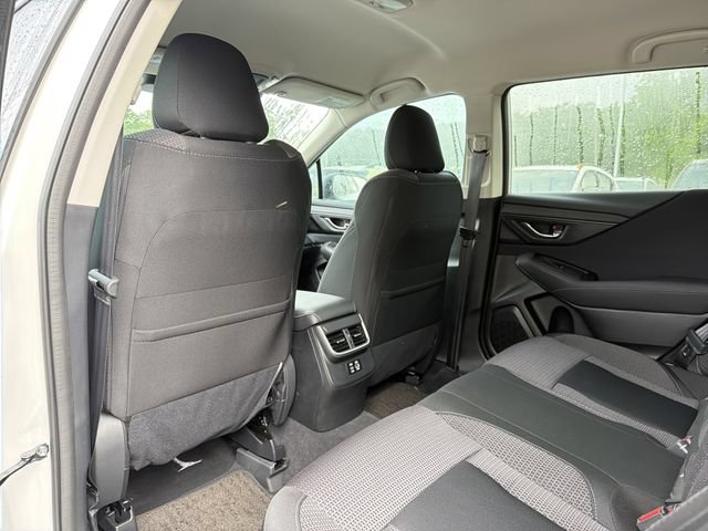 Certified 2025 Subaru Outback Premium AWD/4WD image 12