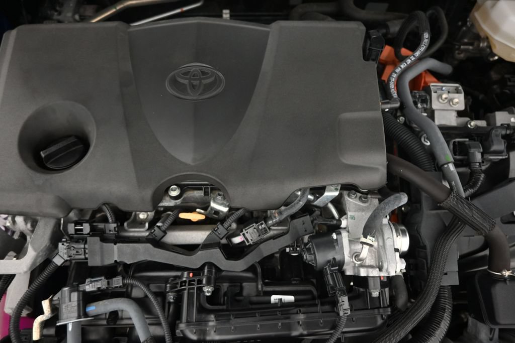 Used 2025 Toyota Camry SE FWD image 39