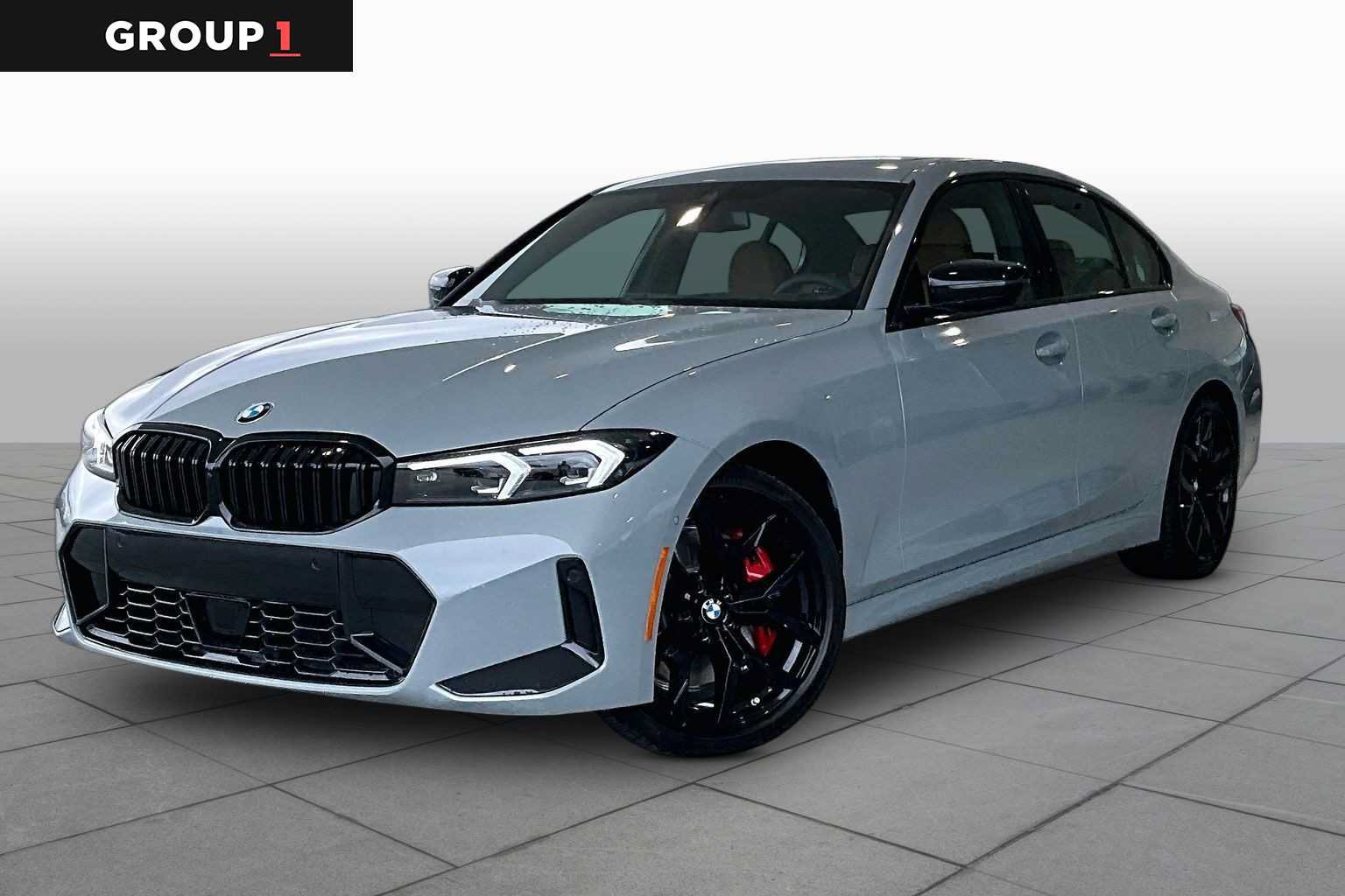 New 2026 BMW 330i Sedan w/ M Sport Package