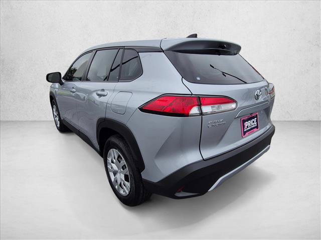 Used 2025 Toyota Corolla Cross L FWD image 8