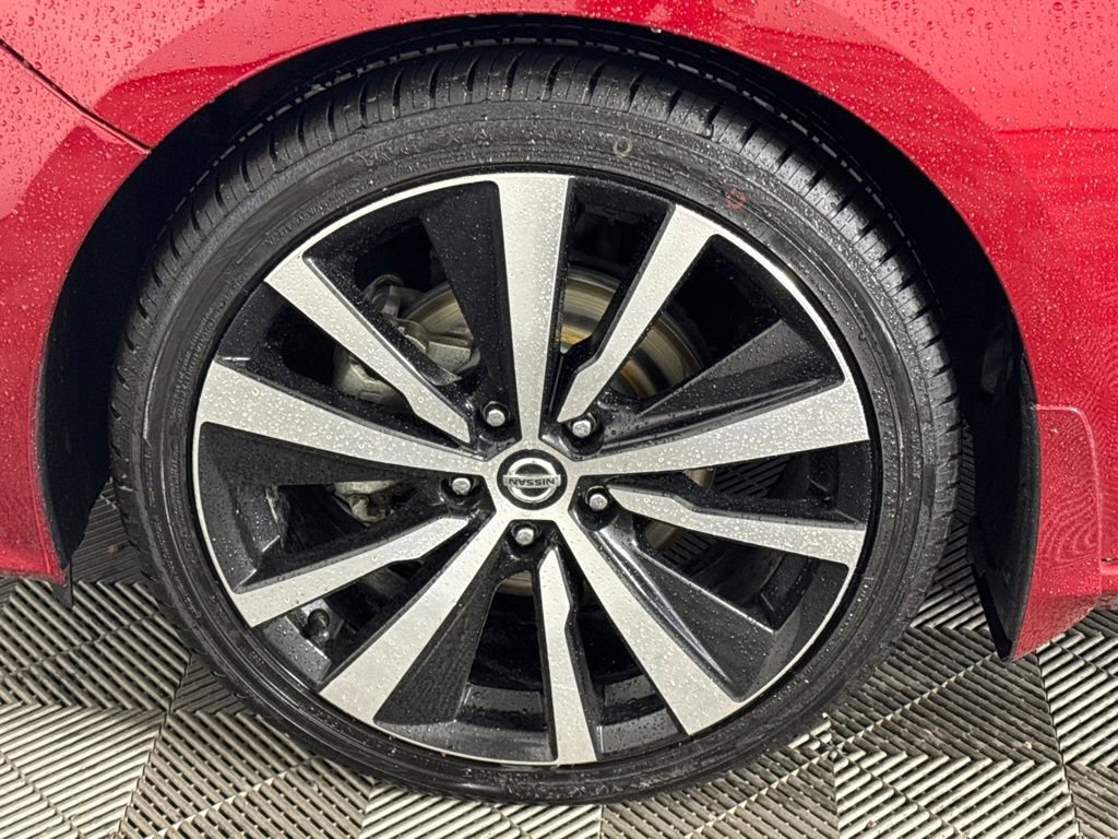 Used 2020 Nissan Altima 2.5 SR FWD image 13