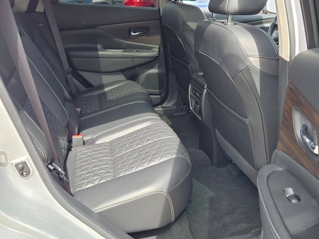 Used 2020 Nissan Murano Platinum AWD/4WD image 8