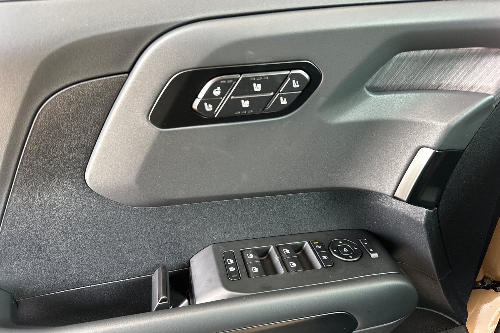 New 2027 Kia Telluride SX Prestige X-Line w/ Towing Package AWD/4WD image 11