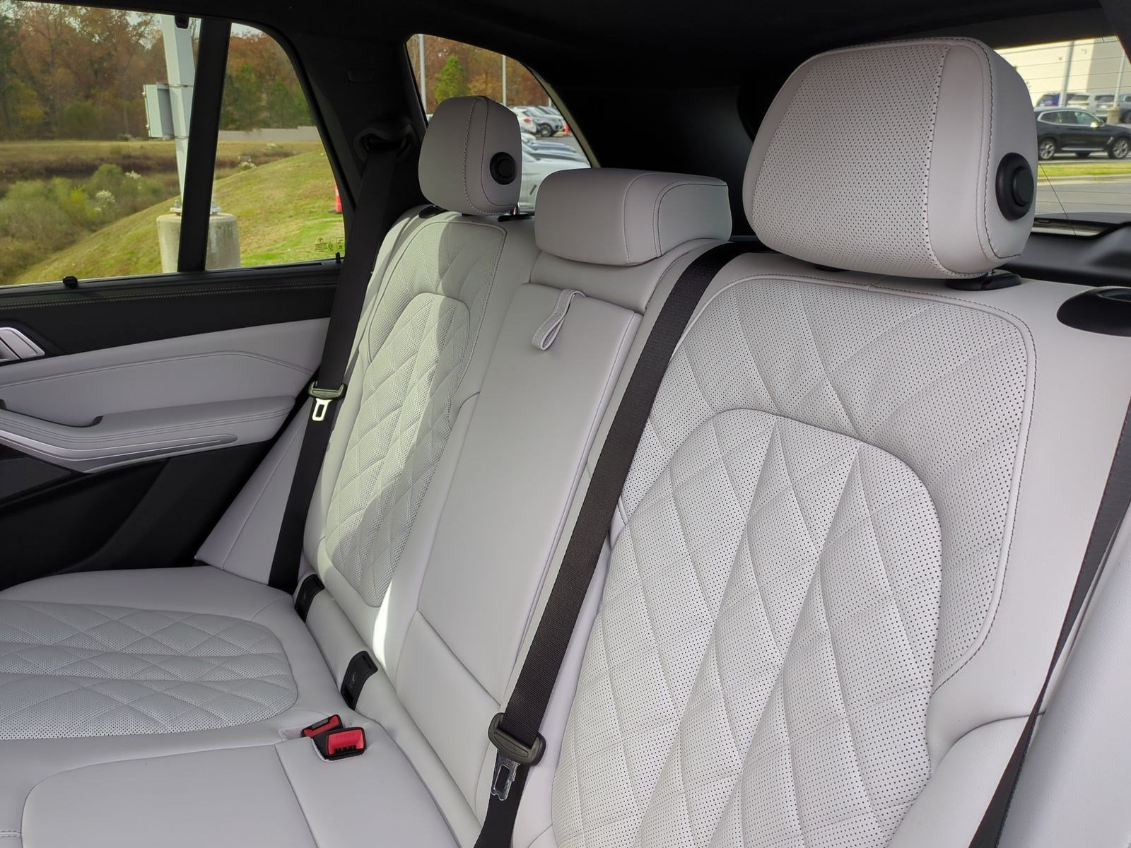 Used 2026 BMW X5 xDrive40i AWD/4WD image 30