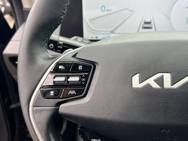 Certified 2024 Kia EV6 Light AWD/4WD image 23