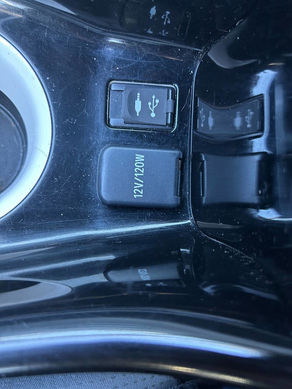 Used 2016 Toyota Prius Three FWD image 18