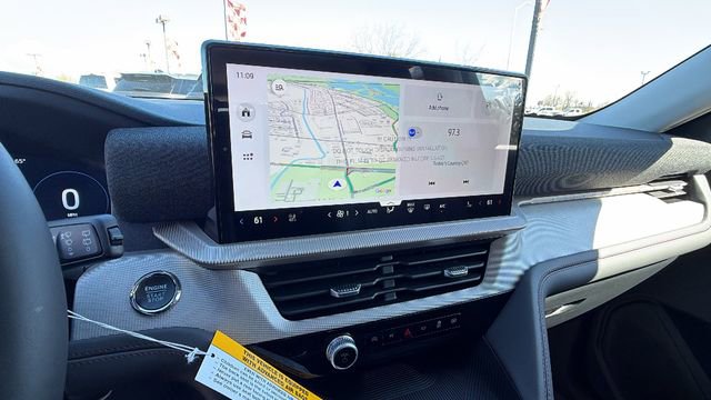 New 2026 Ford Explorer Active w/ Active Comfort Package image 25