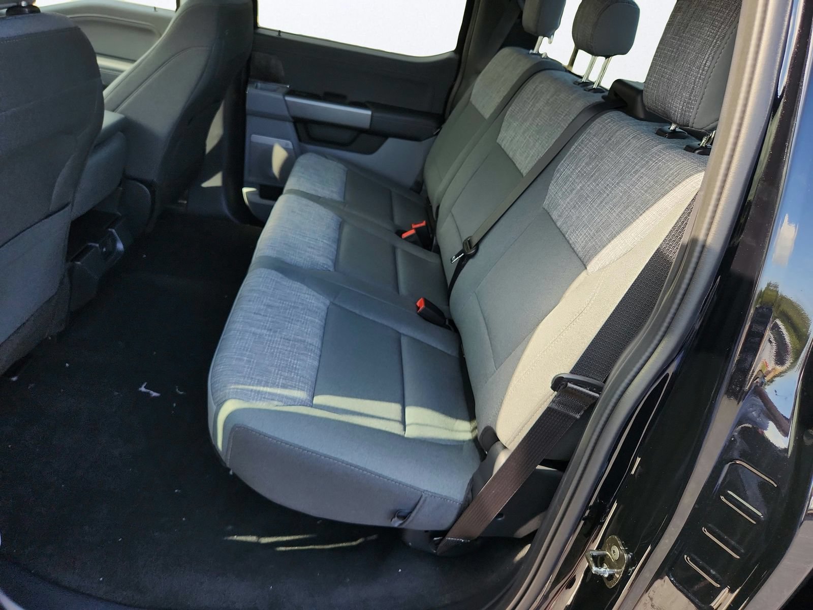 New 2026 Ford F250 XLT w/ XLT Premium Package AWD/4WD image 24