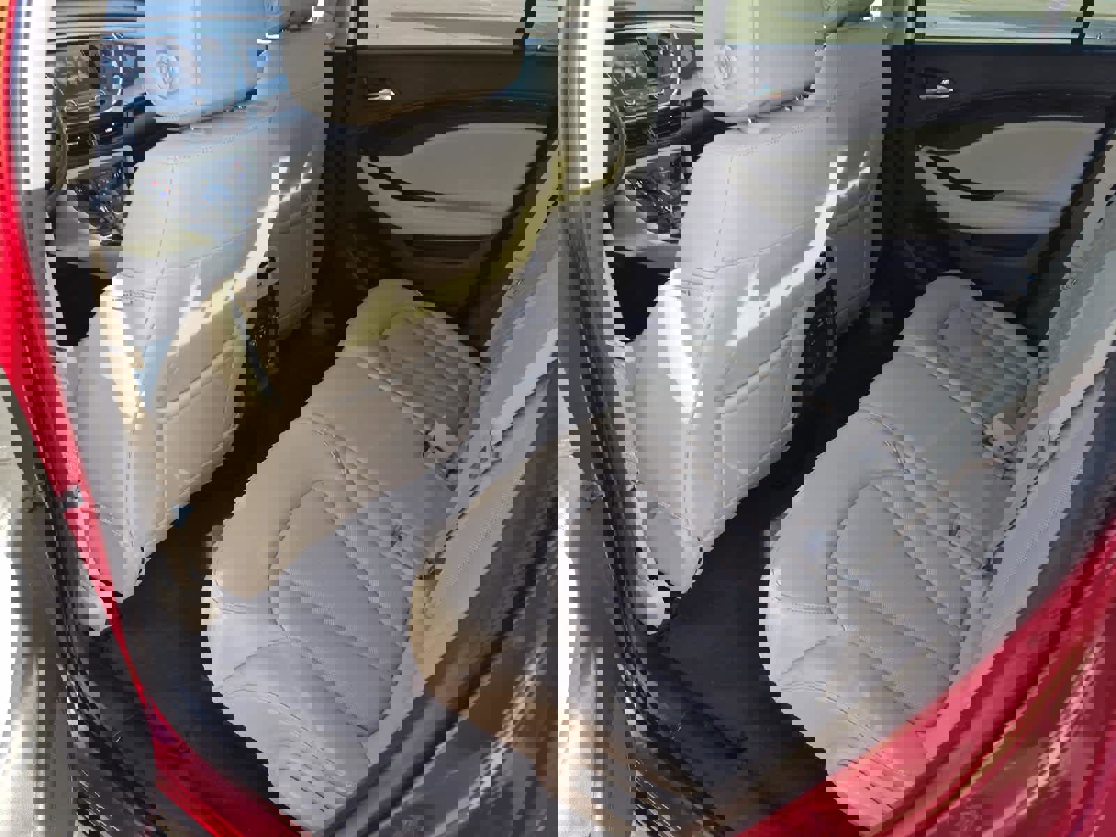 Certified 2019 Buick Envision Essence image 13