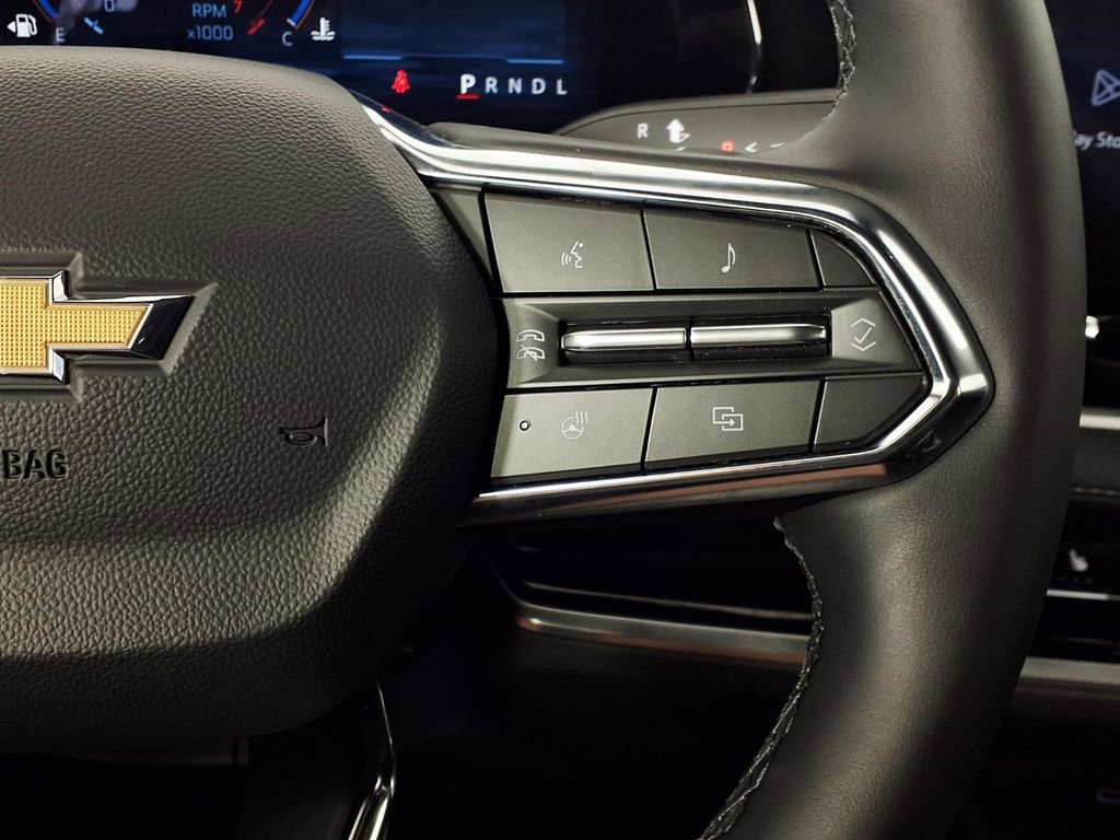 Used 2026 Chevrolet Equinox LT FWD image 22