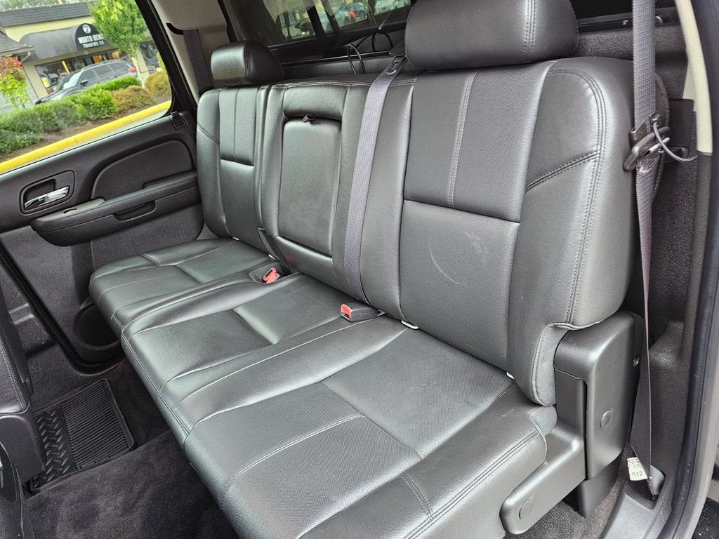 Used 2012 Chevrolet Silverado 3500 LTZ w/ LTZ Plus Package AWD/4WD image 21