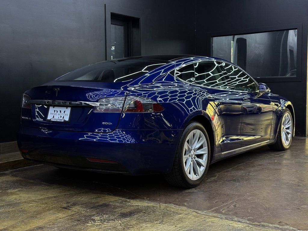 Used 2017 Tesla Model S 60D image 9
