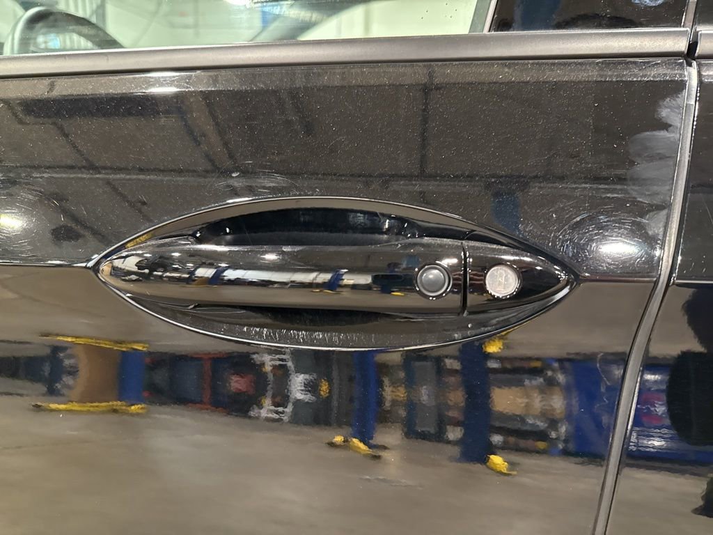 Used 2025 Honda Passport Black Edition image 12