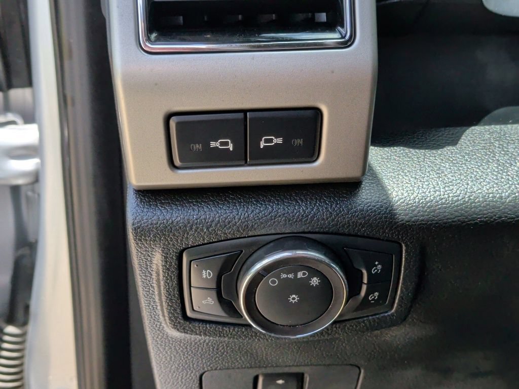Used 2019 Ford F250 Lariat w/ Lariat Value Package AWD/4WD image 15
