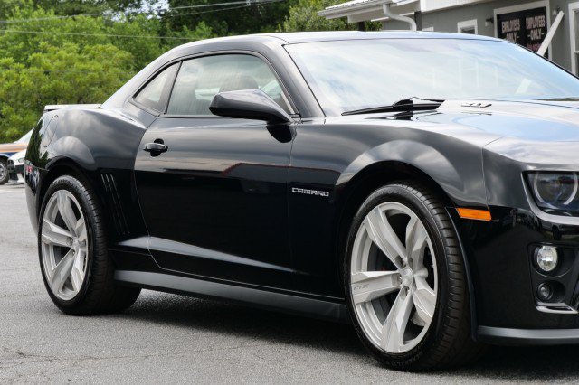 Used 2013 Chevrolet Camaro ZL1 RWD image 17