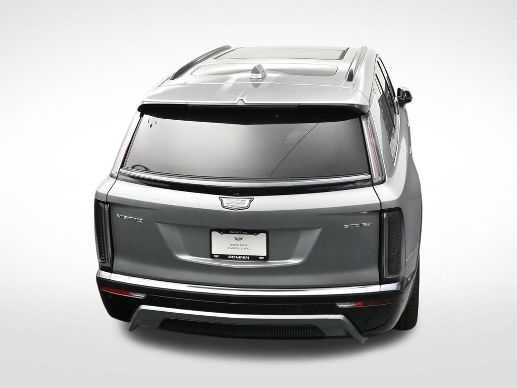 Used 2026 Cadillac Vistiq Luxury w/ LPO, Floor Liner Package AWD/4WD image 19