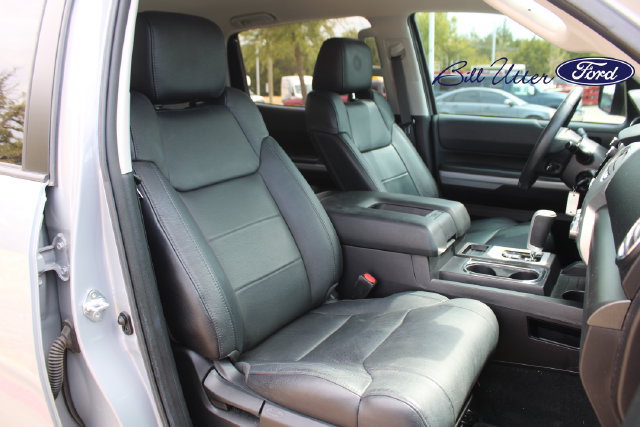 Used 2021 Toyota Tundra SR5 w/ SR5 Leather Package RWD image 11