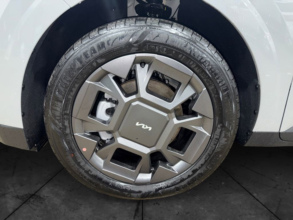 New 2026 Kia Carnival EX image 14