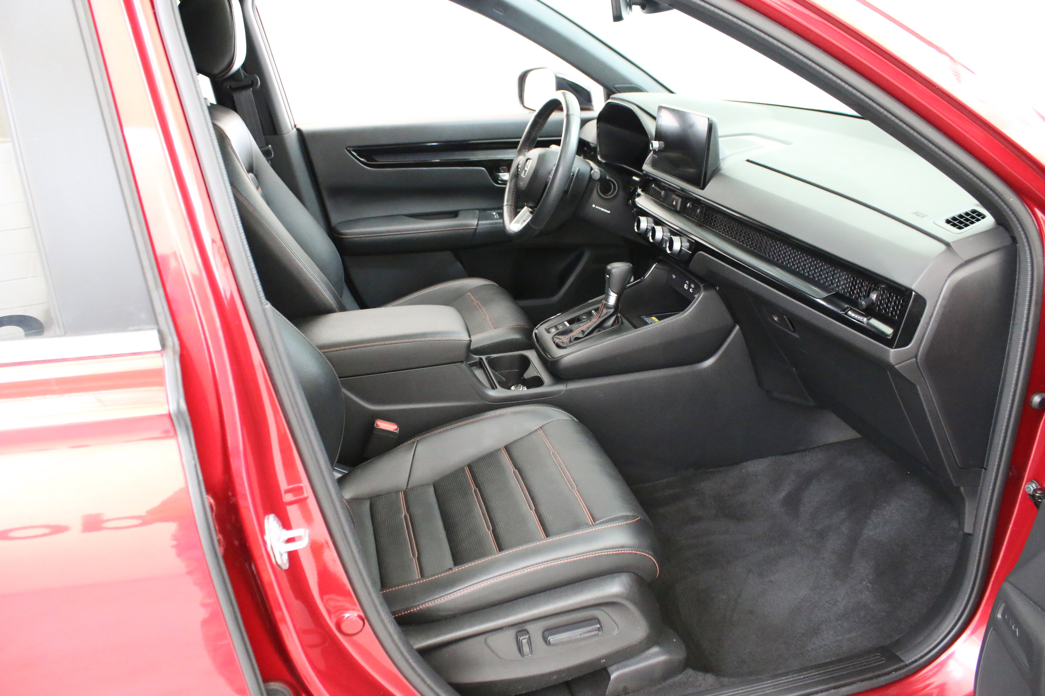 Used 2024 Honda CR-V Sport Touring image 28