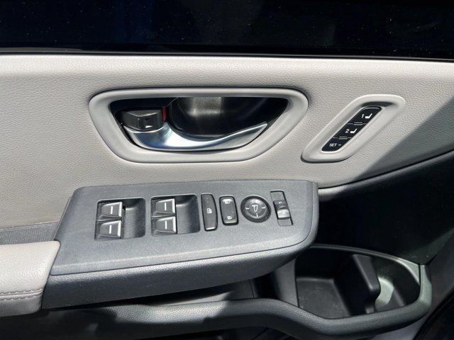 Used 2023 Honda Pilot EX-L image 12