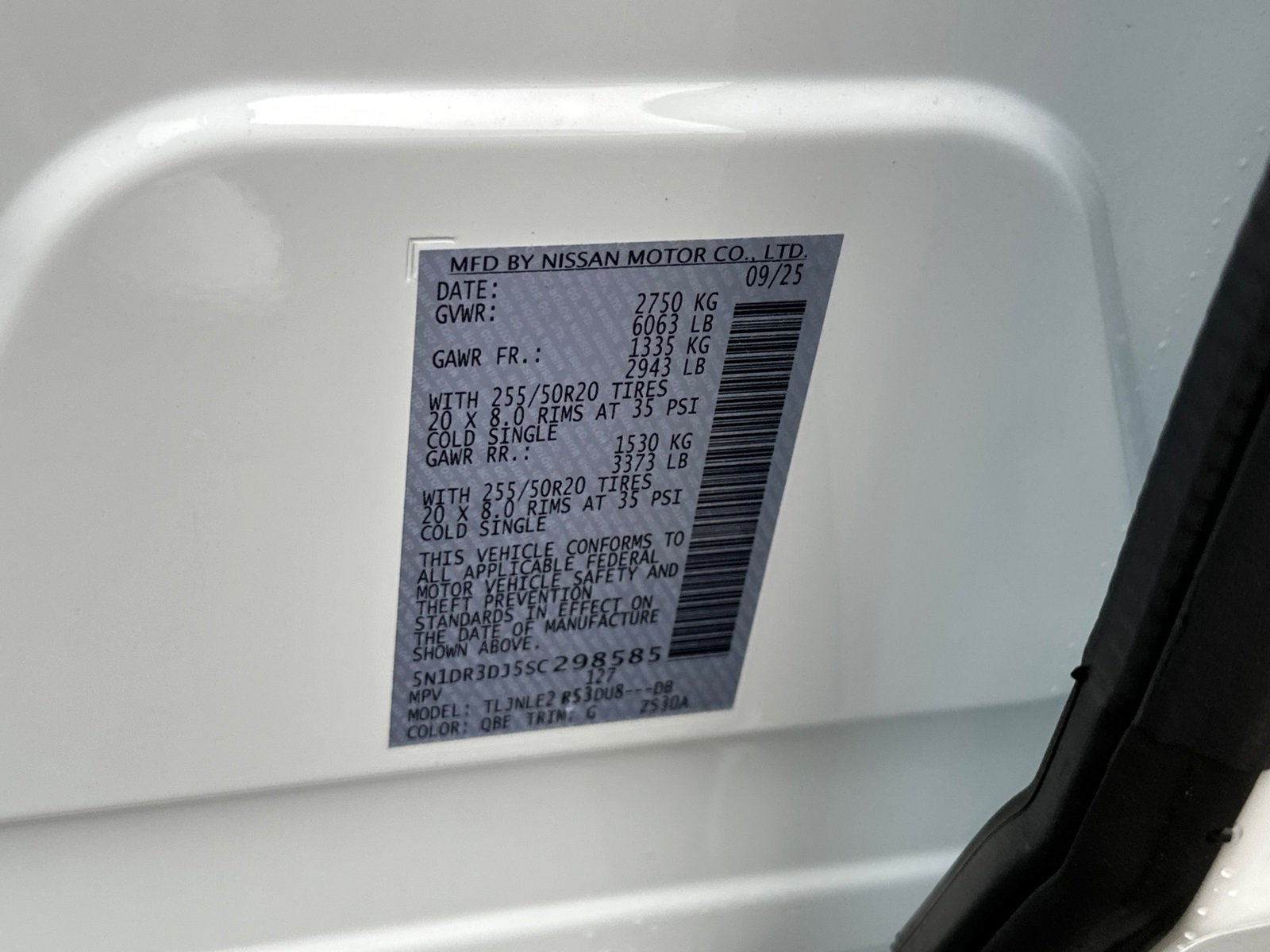 New 2025 Nissan Pathfinder Platinum image 38