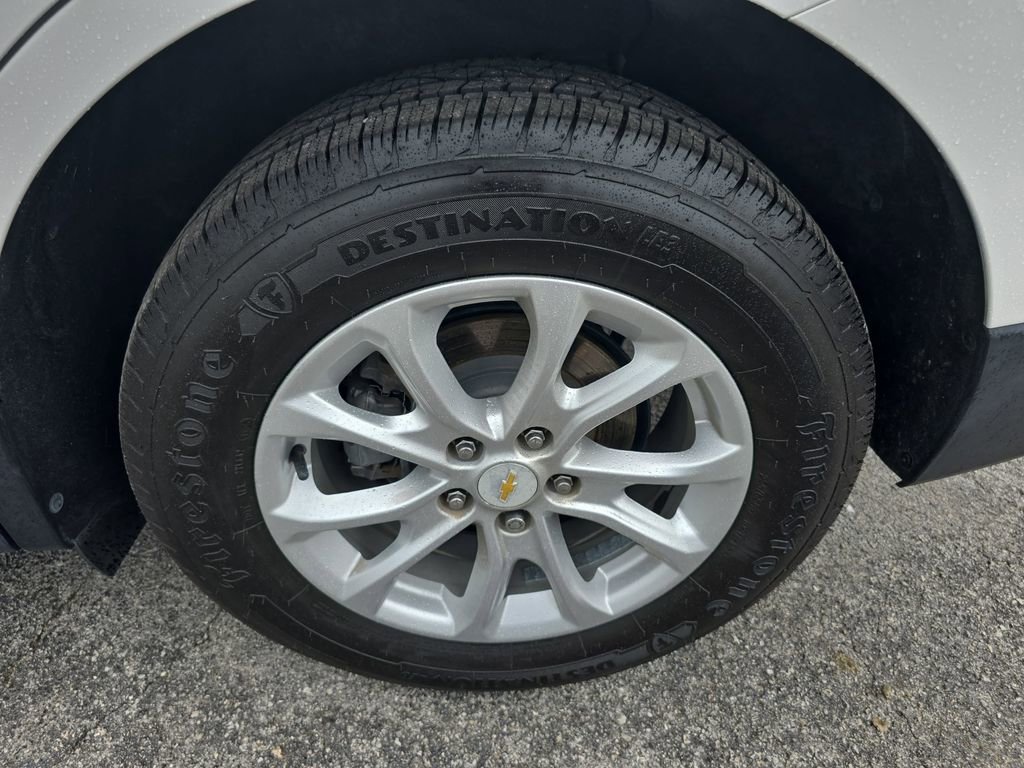 Used 2018 Chevrolet Equinox LT FWD image 29