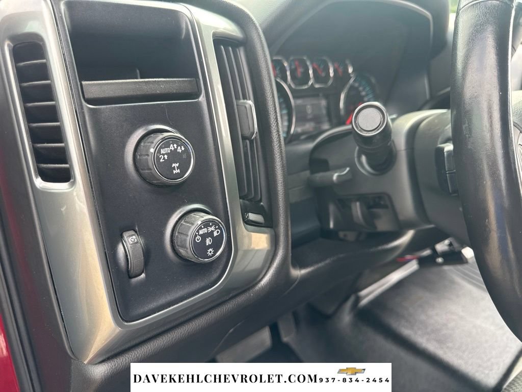 Used 2018 Chevrolet Silverado 1500 LT w/ All Star Edition AWD/4WD image 23