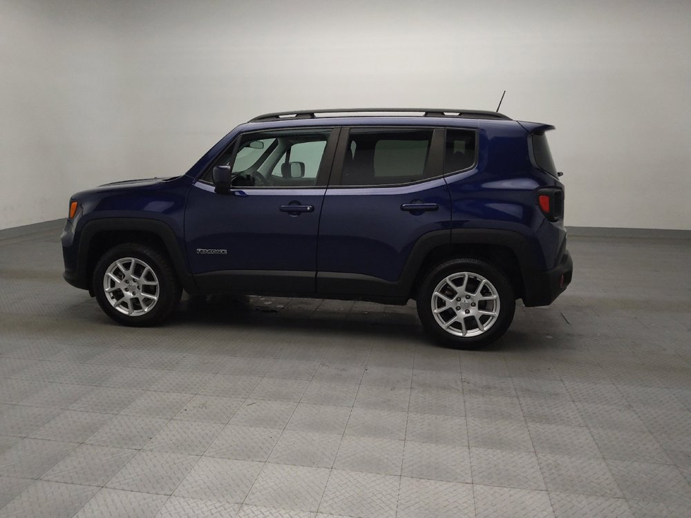 Used 2021 Jeep Renegade Latitude image 3