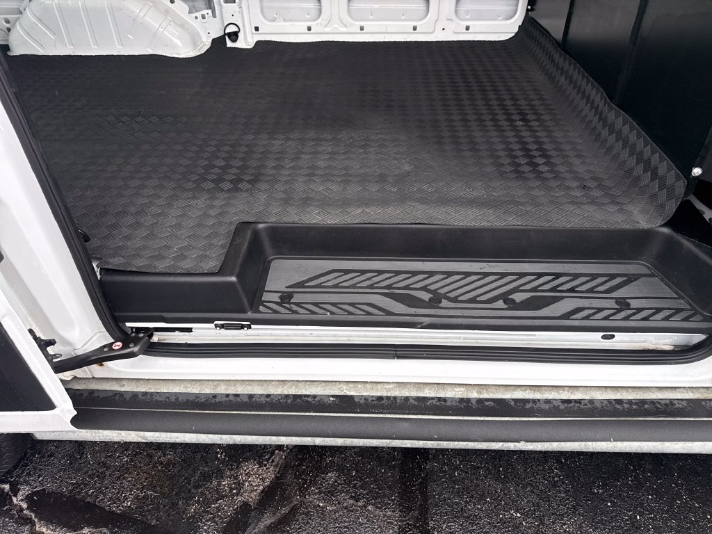 Used 2025 Ford Transit 250 Low Roof w/ Exterior Upgrade Package RWD image 19