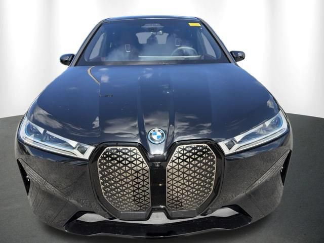 Used 2023 BMW iX M60 w/ Executive Package AWD/4WD image 5