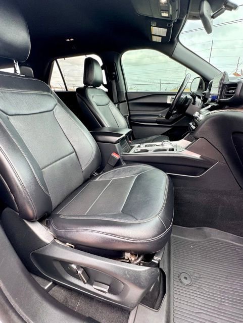 Used 2020 Ford Explorer Limited image 14