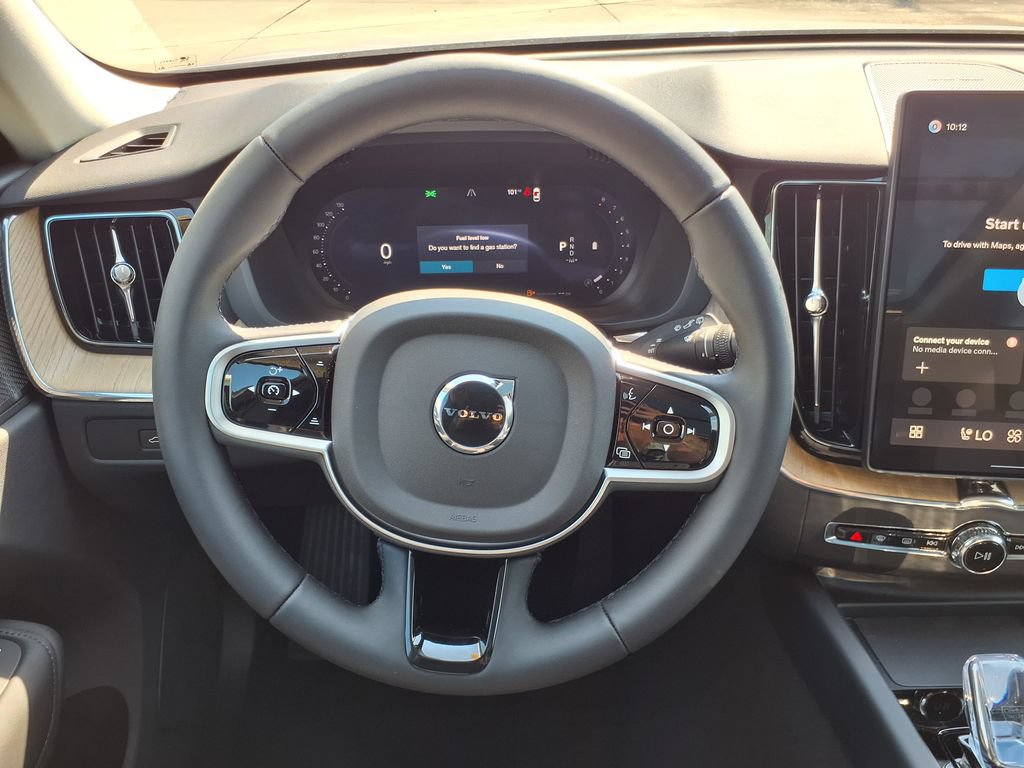 New 2026 Volvo XC60 B5 Plus w/ Protection Package Premier AWD/4WD image 22