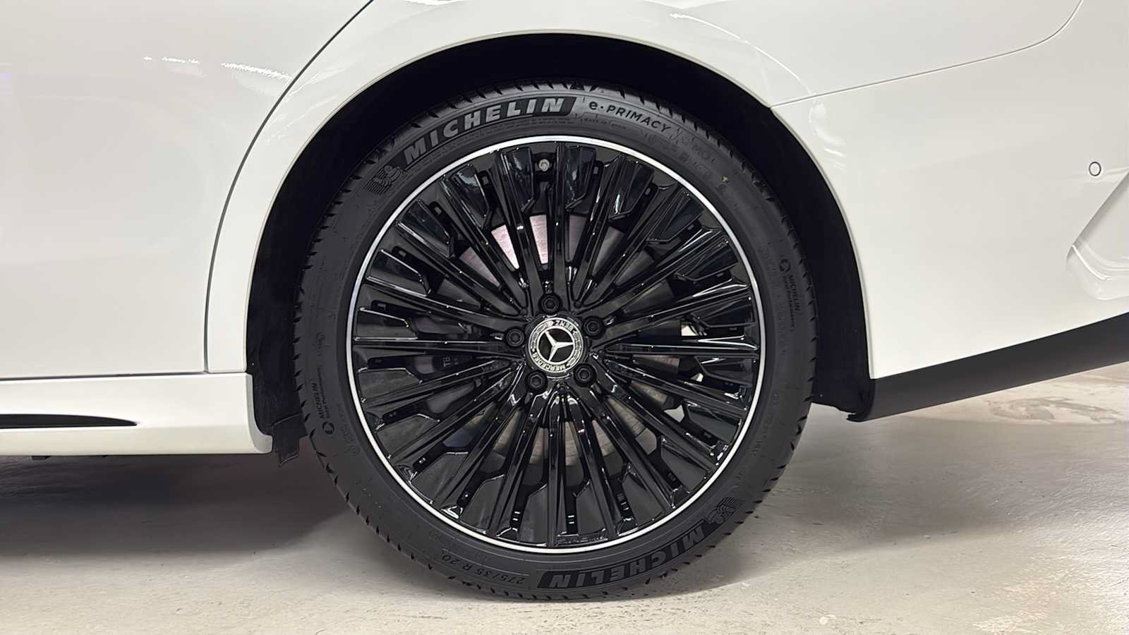 New 2027 Mercedes-Benz E 450 4MATIC Sedan image 11