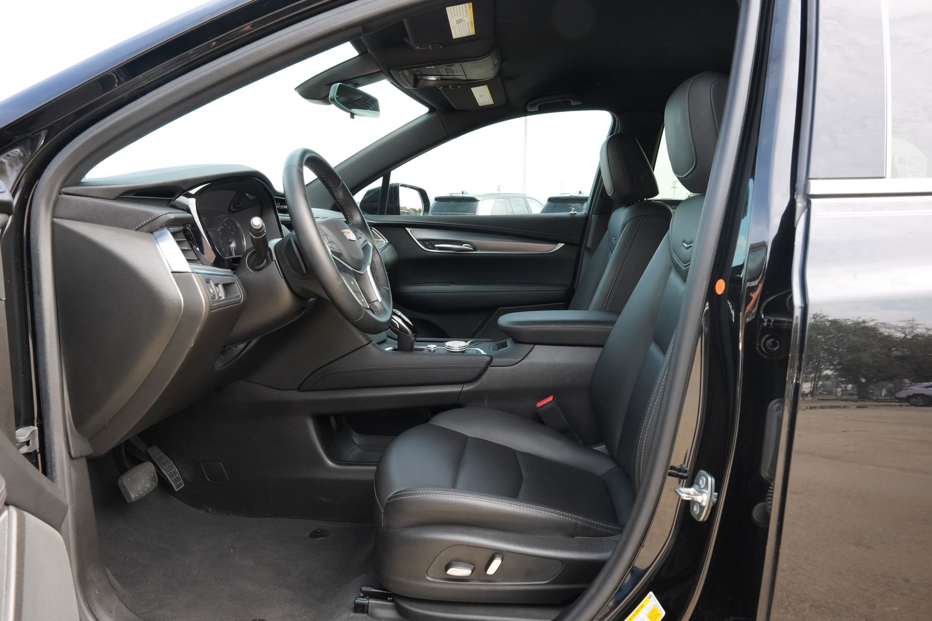 Certified 2024 Cadillac XT5 Luxury image 18