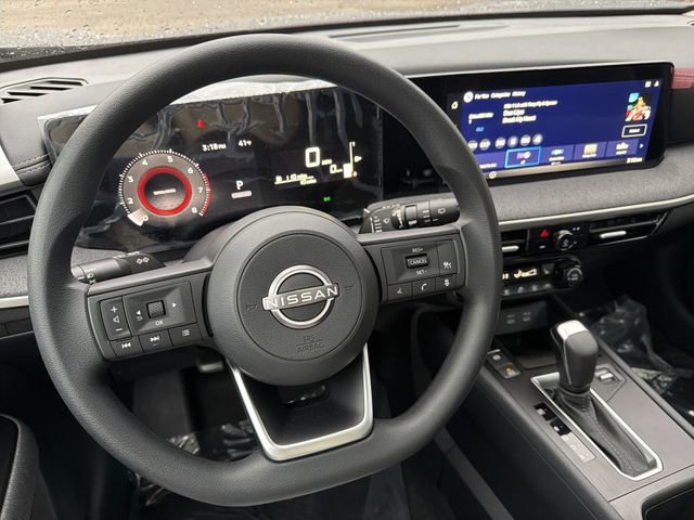 New 2026 Nissan Kicks SV w/ SV Premium Package image 17