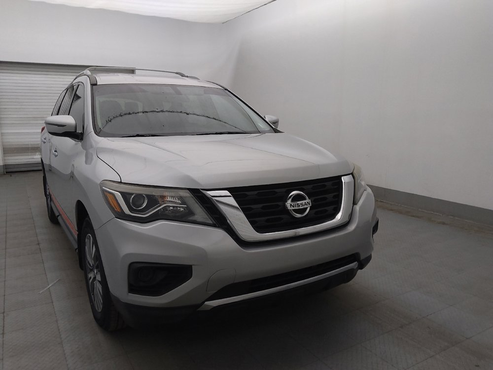 Used 2019 Nissan Pathfinder S FWD image 13