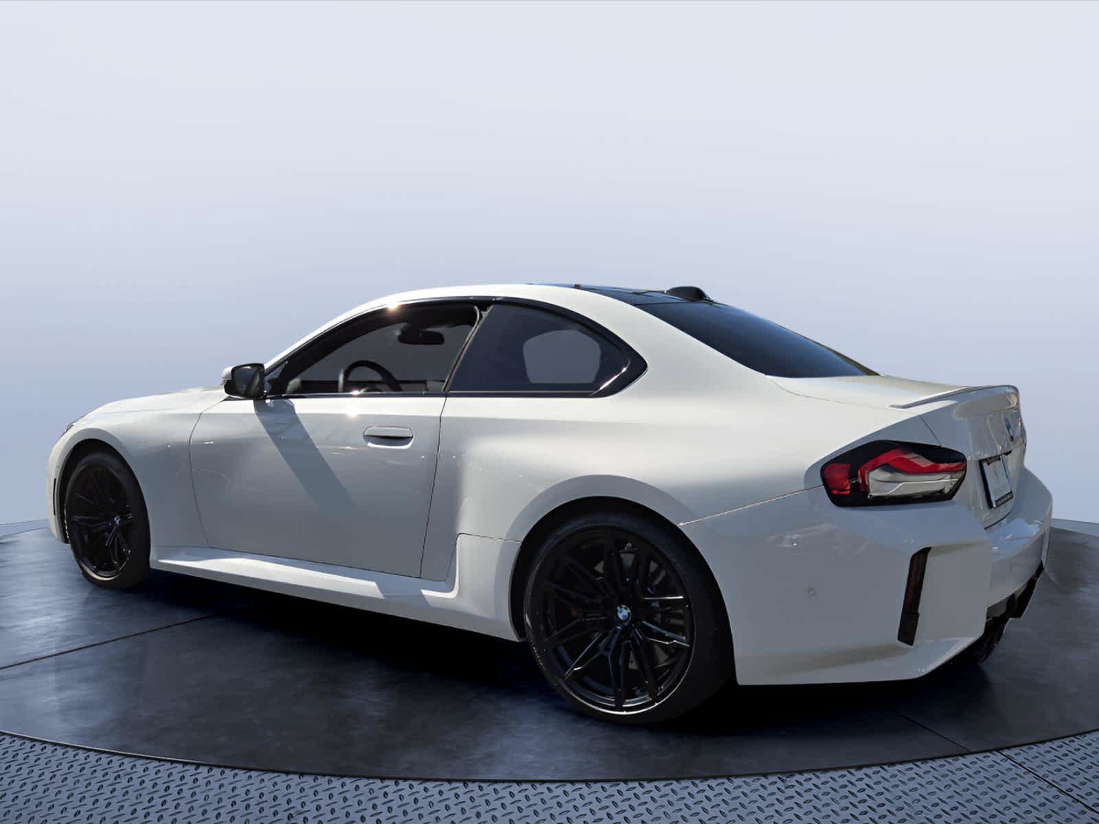 Used 2025 BMW M2 RWD image 4