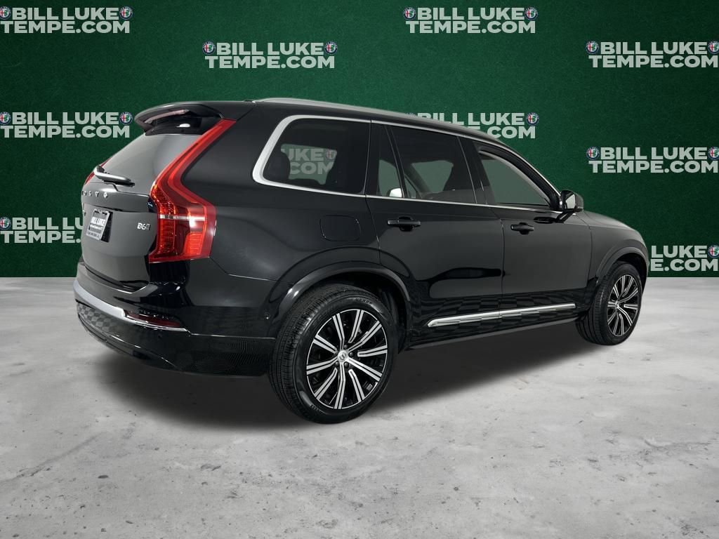 Used 2025 Volvo XC90 B6 Plus image 5