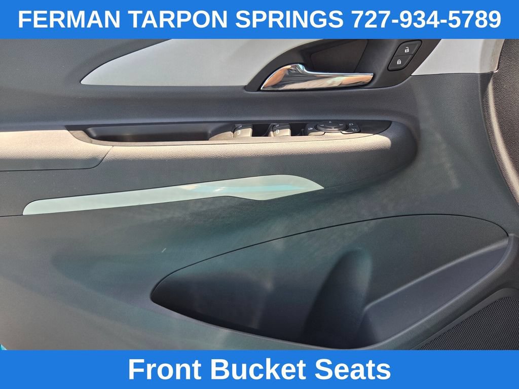 Certified 2020 Chevrolet Bolt LT FWD image 25
