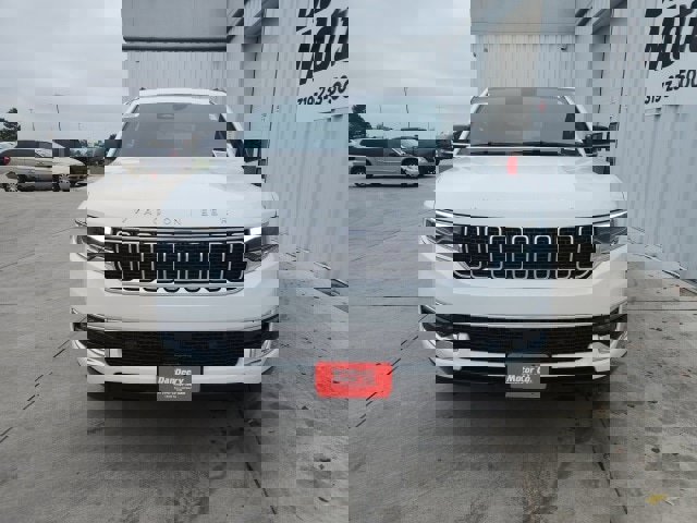 New 2025 Jeep Wagoneer Series II image 8