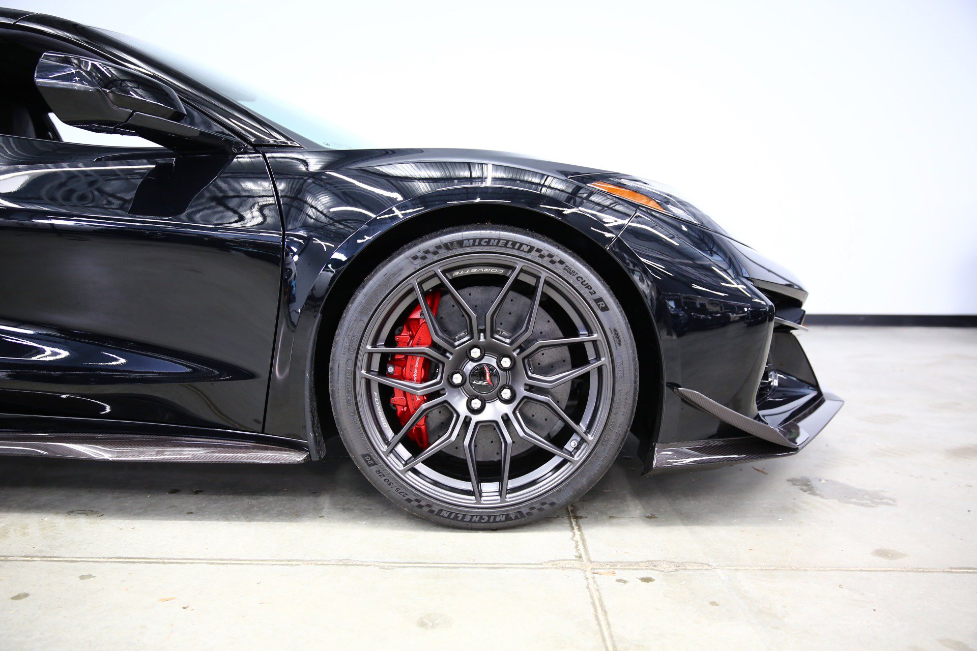 Used 2024 Chevrolet Corvette Z06 w/ Z07 Performance Package RWD image 50