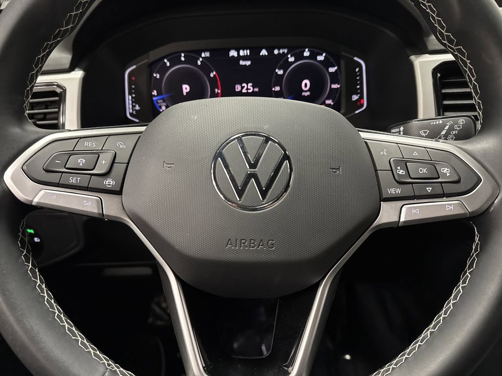 Used 2022 Volkswagen Atlas Cross Sport SE AWD/4WD image 14