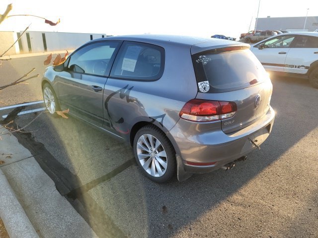 Used 2012 Volkswagen Golf 2-Door FWD image 5