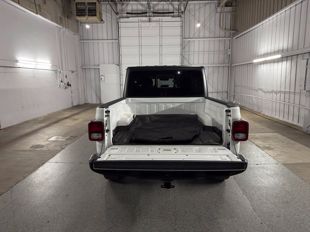 Used 2022 Jeep Gladiator Sport AWD/4WD image 21