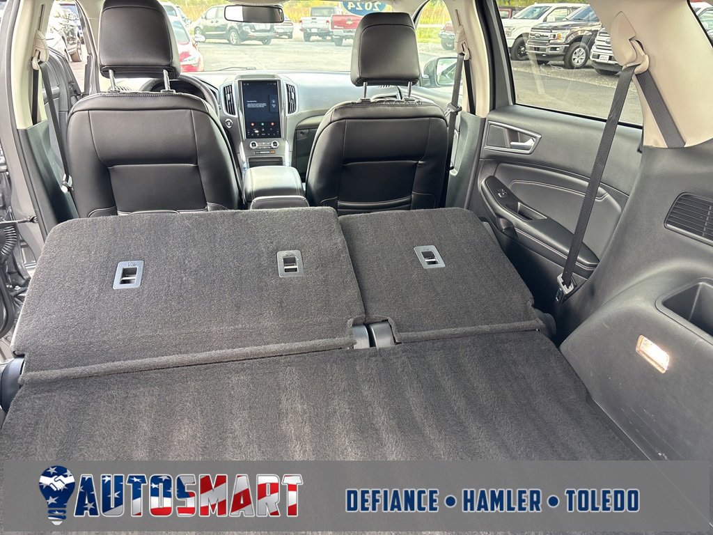 Used 2024 Ford Edge Titanium image 59