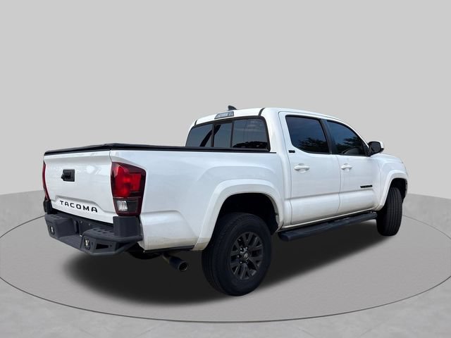 Used 2020 Toyota Tacoma SR5 w/ SR5 Appearance Package (SM) RWD image 12