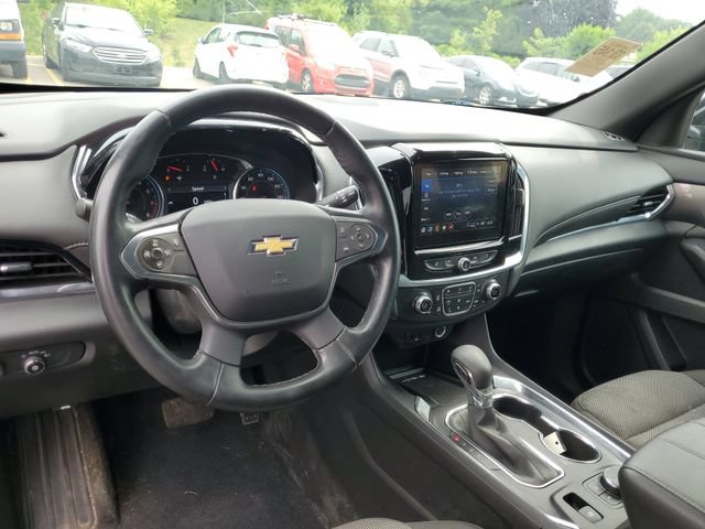 Used 2023 Chevrolet Traverse LT AWD/4WD image 17