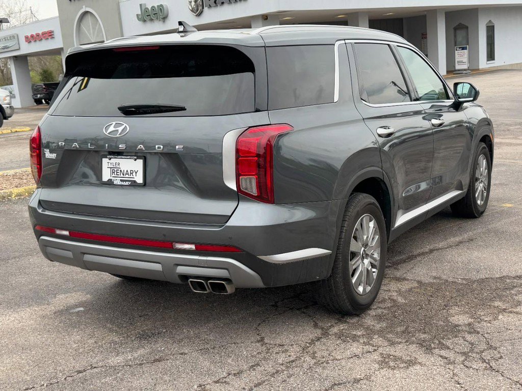 Used 2025 Hyundai Palisade SEL image 3